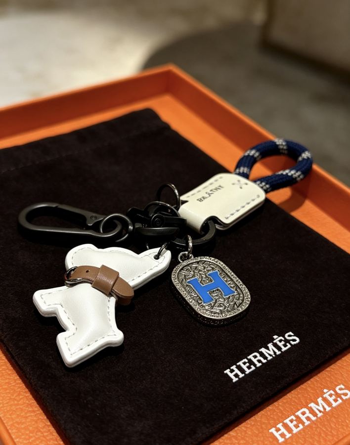 Hermes Jewelry New Hermes Keychain Hermes Charm Keychain Hermes 1:1 k Keychain — photo 3