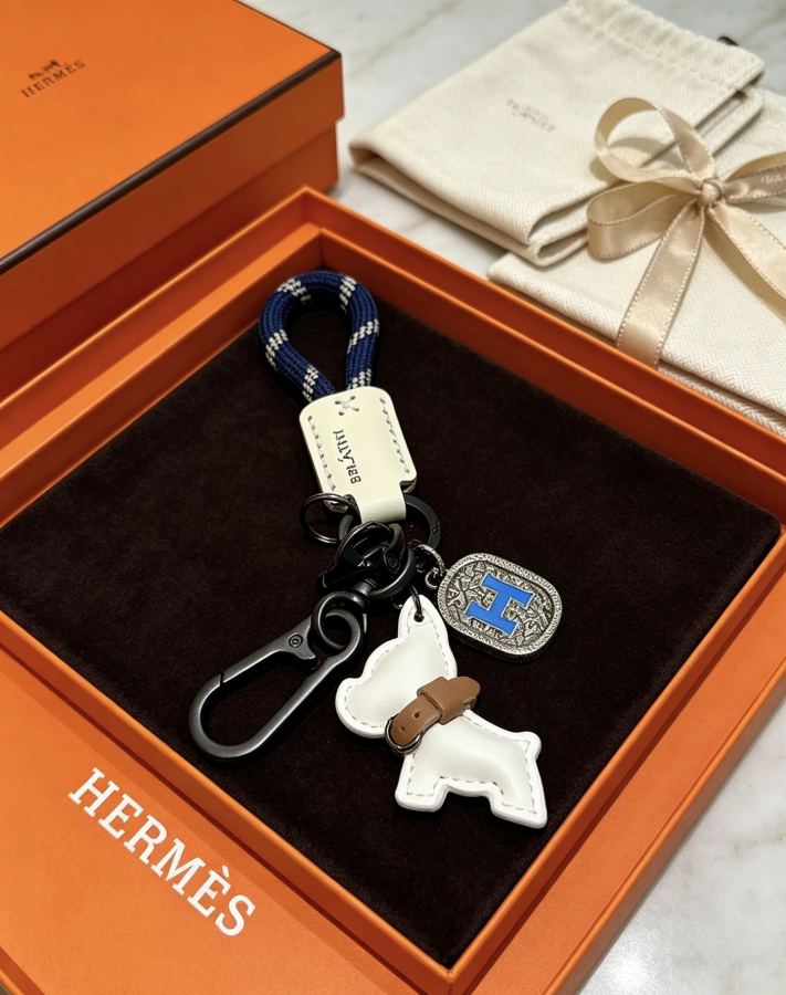 Hermes Jewelry New Hermes Keychain Hermes Charm Keychain Hermes 1:1 k Keychain — photo 8