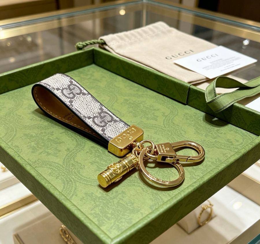 Gucci Jewelry New Release 𝐆𝐮𝐜𝐜𝐢 Keychain New Charm Anger Forest G Keychain — 1:1 Replica — photo 8