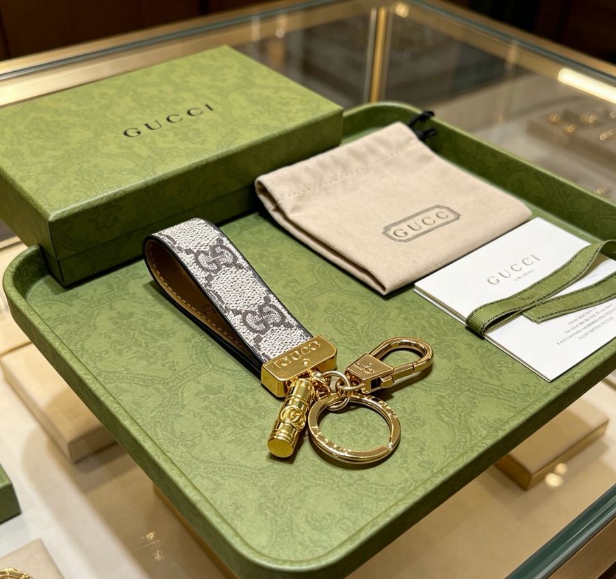 Gucci Jewelry New Release 𝐆𝐮𝐜𝐜𝐢 Keychain New Charm Anger Forest G Keychain — 1:1 Replica — photo 4