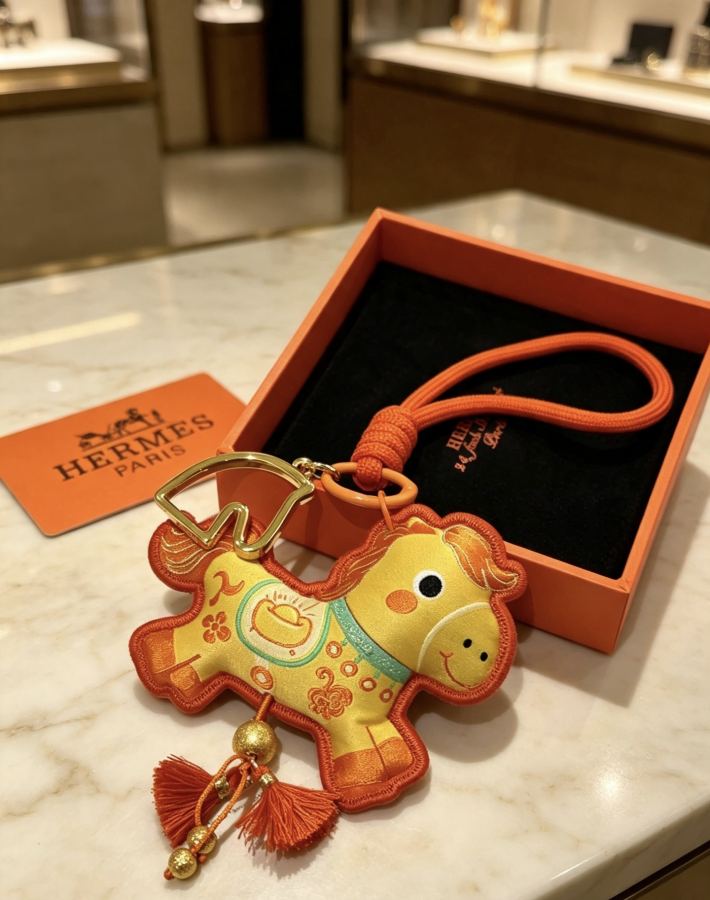 Hermes Jewelry New Hermes Keychain Hermes Charm Keychain Hermes 1:1 k Keychain — photo 3