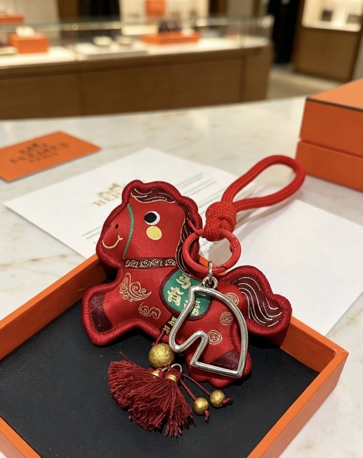 Hermes Jewelry New Hermes Keychain Hermes Charm Keychain Hermes 1:1 k Keychain — photo 4