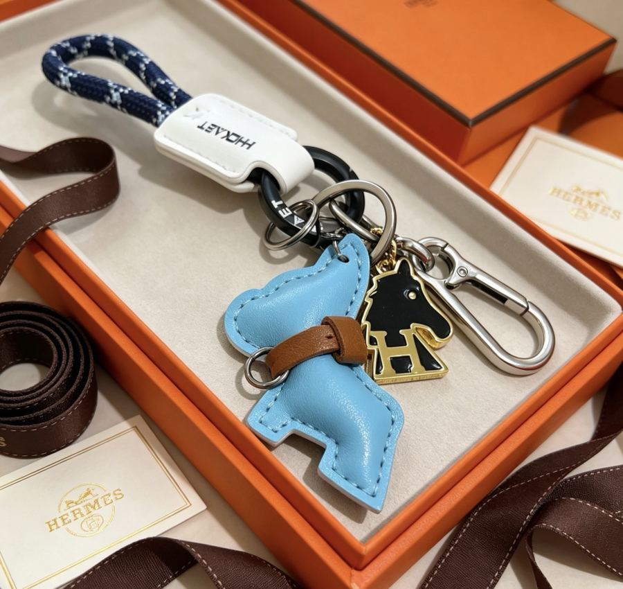 Hermes Jewelry New Hermes Keychain Hermes Charm Keychain Hermes 1:1 k Keychain — photo 5