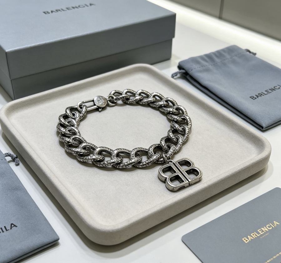 Balenciaga Jewelry Balenciaga 18 20 22 24cm — 1:1 Replica For Sale — photo 2