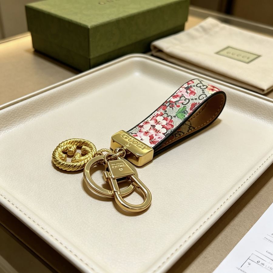 Gucci Jewelry New Release 𝐆𝐮𝐜𝐜𝐢 Keychain New Charm Anger Forest G Keychain — AAA Quality Replica — photo 2