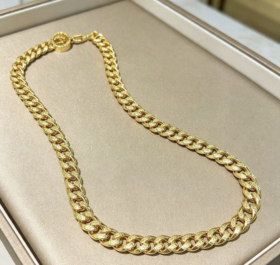 Bvlgari Jewelry Bvlgari V BVLGARI DIVAS‘ DREAM 18 K Bvlgari 60 — 1:1 Replica For Sale — photo 2
