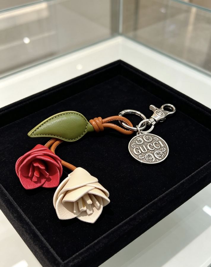 Gucci Jewelry New Release 𝐆𝐮𝐜𝐜𝐢 Keychain New Charm Anger Forest G Keychain — 1:1 Replica — photo 2