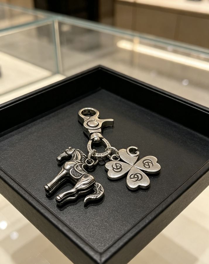 Gucci Jewelry New Release 𝐆𝐮𝐜𝐜𝐢 Keychain New Charm Anger Forest G Keychain — Premium Replica — photo 5