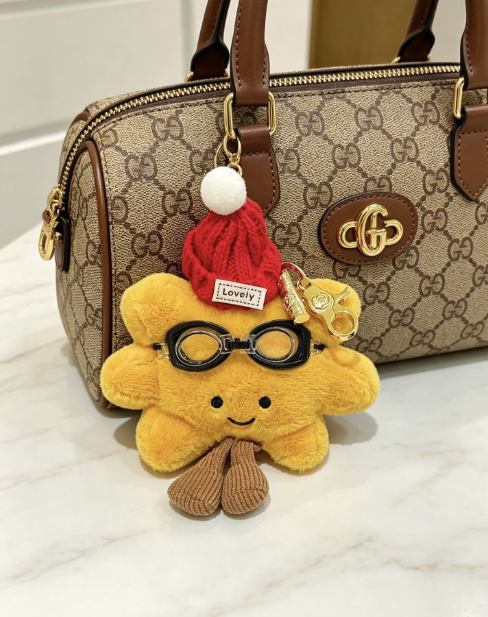 Gucci Jewelry New Release 𝐆𝐮𝐜𝐜𝐢 Keychain New Charm Anger Forest G Keychain — Premium Replica — photo 4