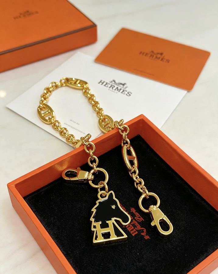 Hermes Jewelry New Hermes Keychain Hermes Charm Keychain Hermes 1:1 k Charm — photo 5