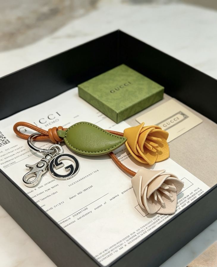 Gucci Jewelry New Release 𝐆𝐮𝐜𝐜𝐢 Keychain New Charm Anger Forest G Keychain — 1:1 Replica — photo 4