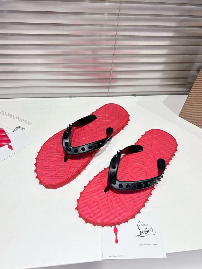 Maison margiela women's shoes ╔Red and black studded flip-flops╗ — Premium Replica — photo 3