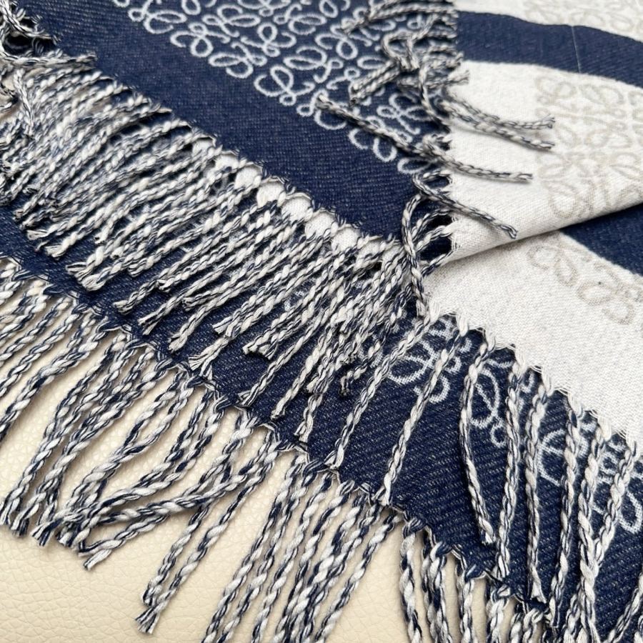 Loewe scarf Loewe2024 Khaki Green Anagram LOEWE L 24 C Loewe logo 130×140cm 2x10cm LOEWE Anagram — AAA Quality Replica — photo 7