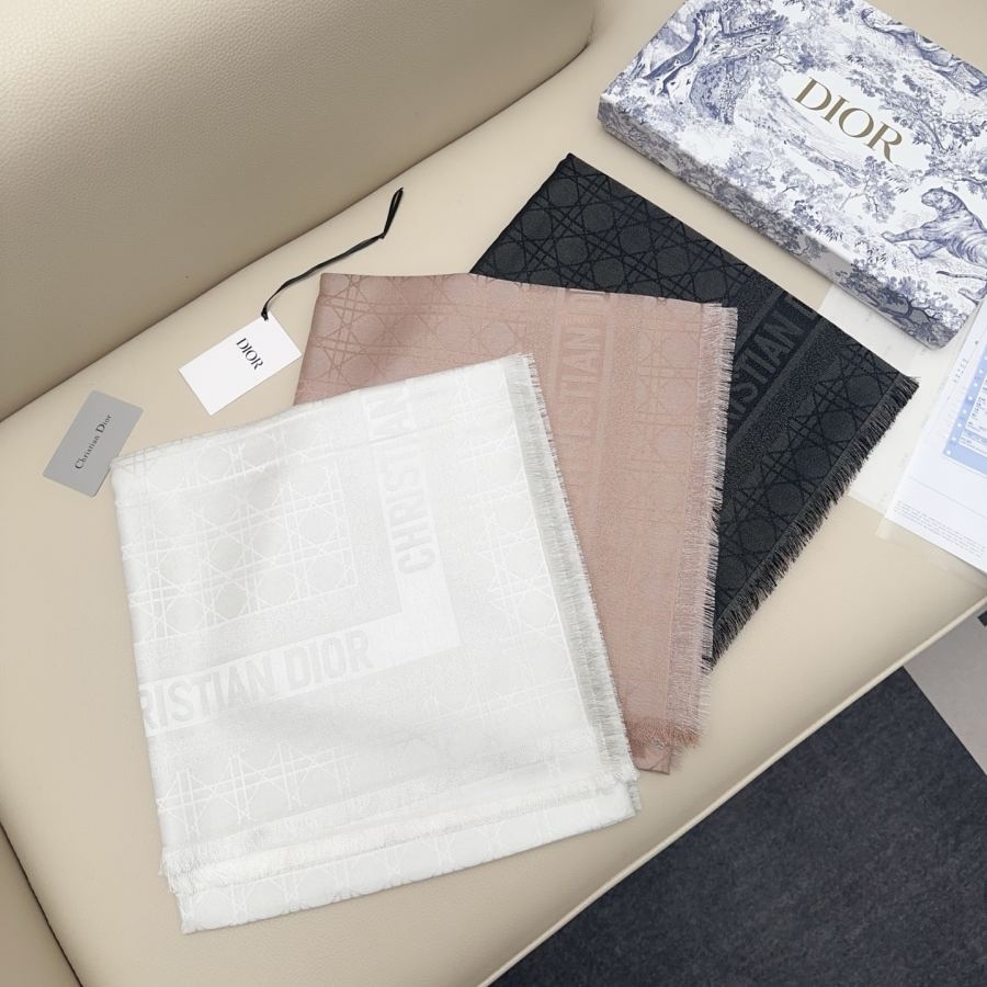 Dior scarf classic diamond square scarf, rouge pink, soft and light texture, exquisite jacquard, — Premium Replica — photo 9