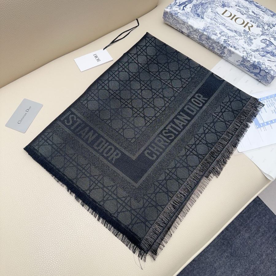 Dior scarf classic diamond square scarf, rouge pink, soft and light texture, exquisite jacquard, — Premium Replica — photo 2