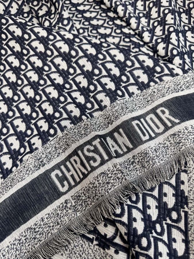 dior glasses Dior shawl Classic letters with the gorgeous texture of silk and wool blends, it goes — 1:1 Replica — photo 9