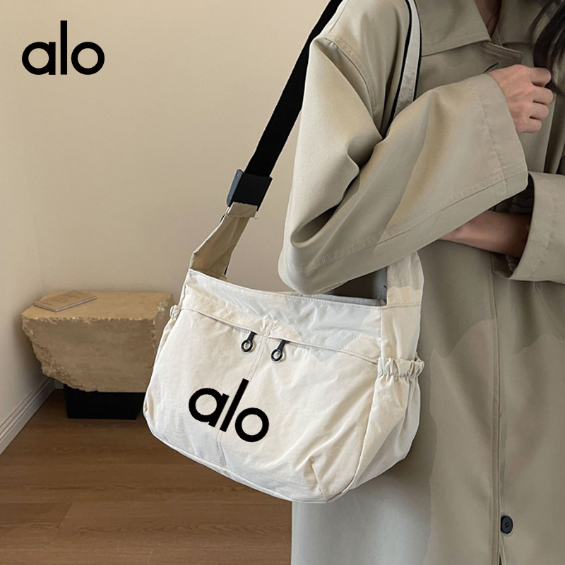Alo-Zubehör, Alo-Yoga — photo 4