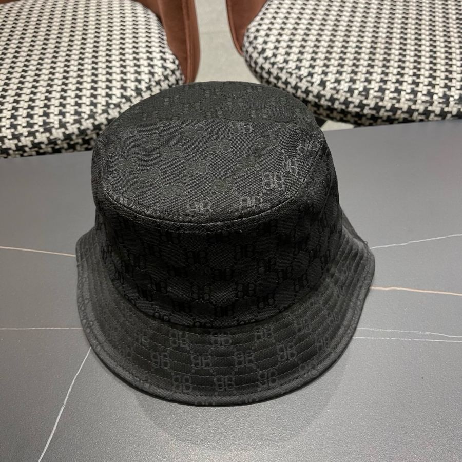 Sombrero Balenciaga 1 Balenciaga 1 — photo 5