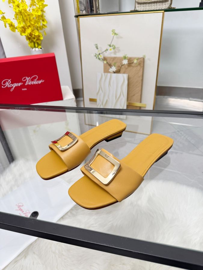RV women's shoes Factory RV 2026 Summer New, essential for comfort and leisure. Size: 35-42 (leather — 1:1 Replica — photo 2