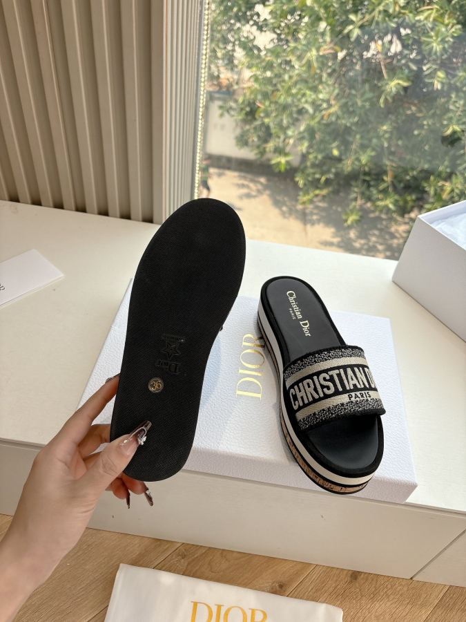 Dior women's shoes G133𝐃𝐢𝐎𝐑 Early Spring New loafers. The slippers and sandals you want — AAA Quality Replica — photo 6