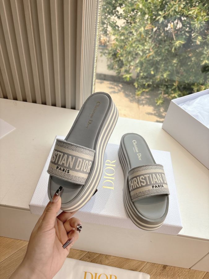 Dior women's shoes G133𝐃𝐢𝐎𝐑 Early Spring New loafers. The slippers and sandals you want — Premium Replica — photo 5