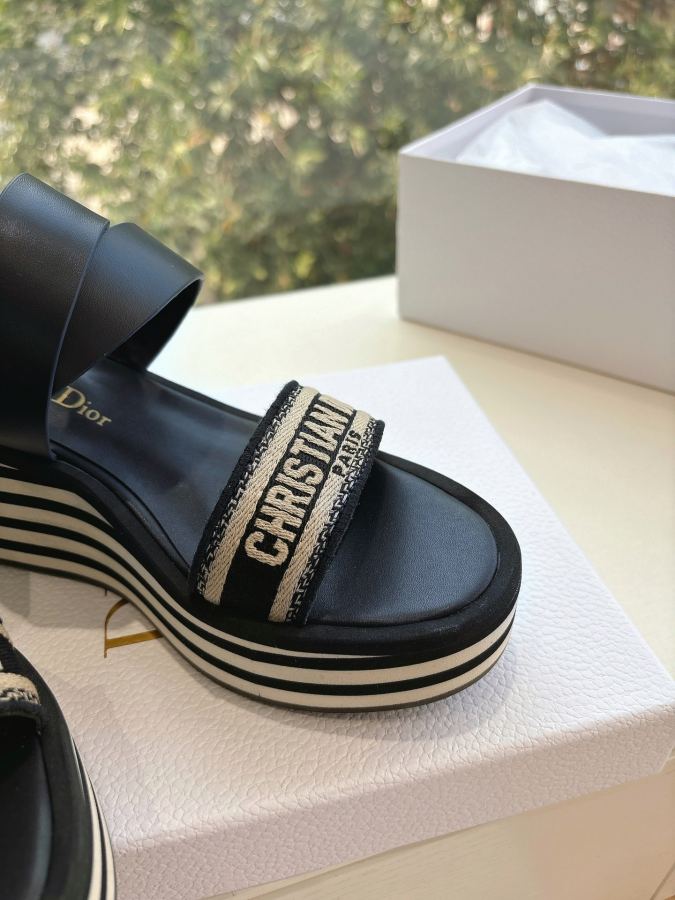 Dior women's shoes G133𝐃𝐢𝐎𝐑 Early Spring New loafers. The slippers and sandals you want — Premium Replica — photo 8