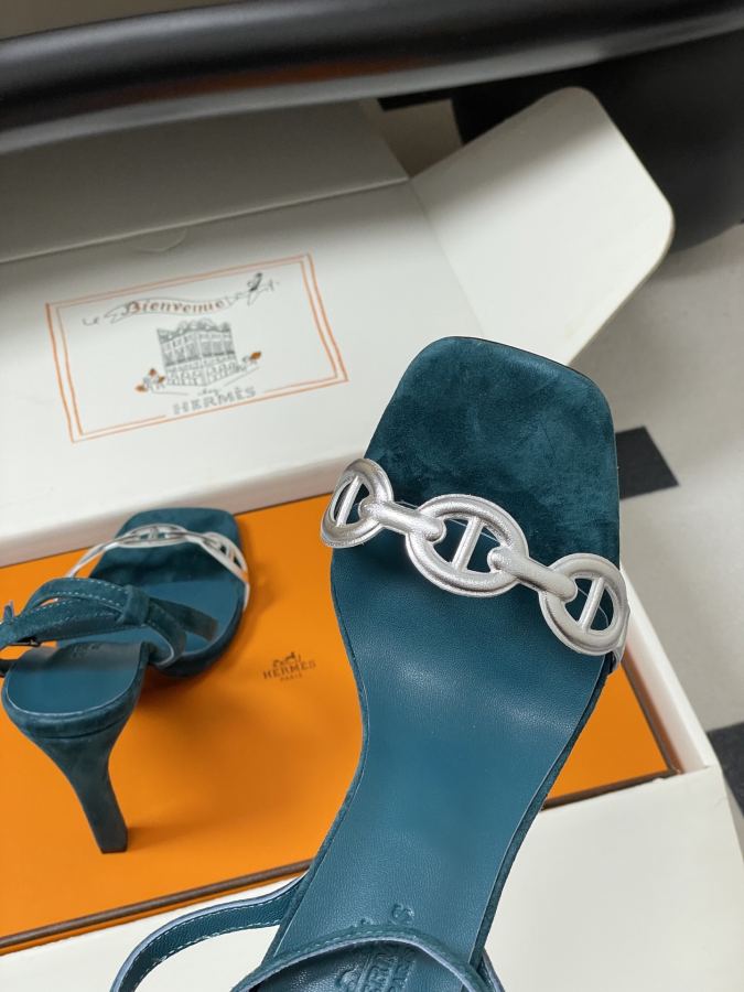 Hermes women's shoes -Top quality (with high-end airplane box ) — AAA Quality Replica — photo 9