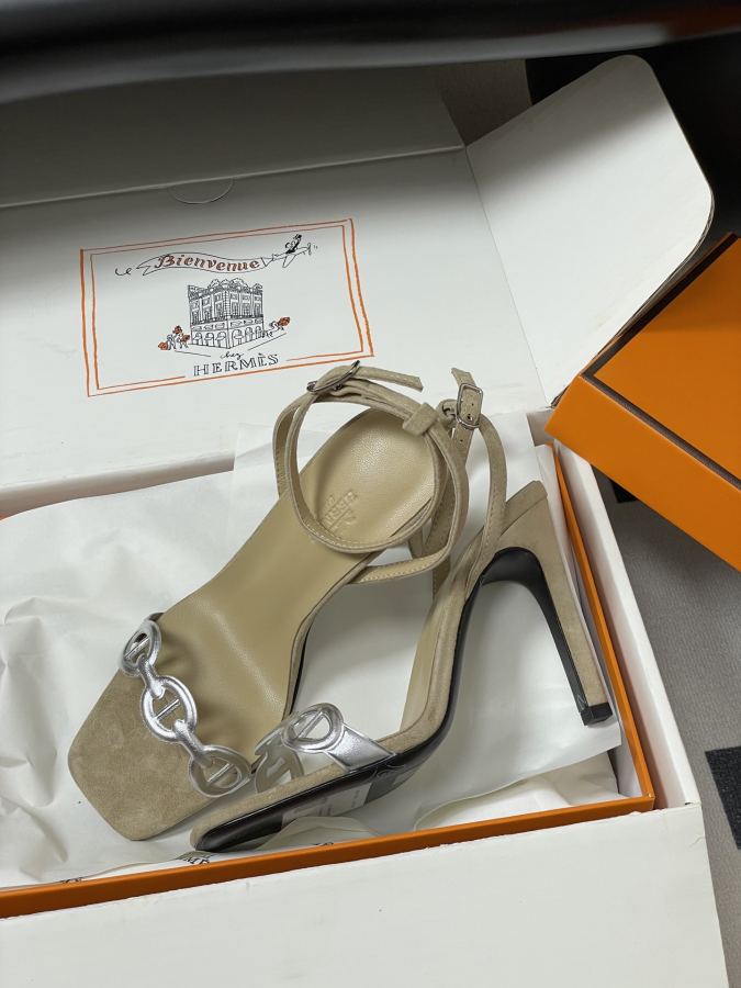 Hermes women's shoes -Top quality (with high-end airplane box ) — 1:1 Replica For Sale — photo 4