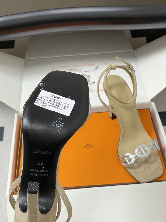 Hermes women's shoes -Top quality (with high-end airplane box ) — 1:1 Replica For Sale — photo 8