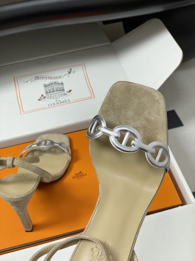 Hermes women's shoes -Top quality (with high-end airplane box ) — 1:1 Replica For Sale — photo 9
