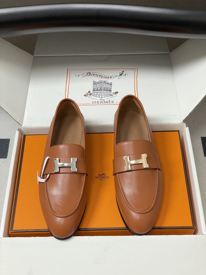 Hermes women's shoes -Top quality (with high-end airplane box ) — Premium Replica — photo 5