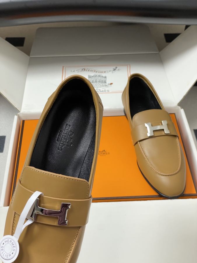 Hermes women's shoes -Top quality (with high-end airplane box ) — Premium Replica — photo 7