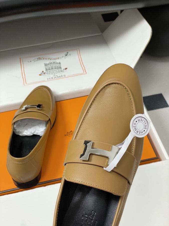 Hermes women's shoes -Top quality (with high-end airplane box ) — Premium Replica — photo 9