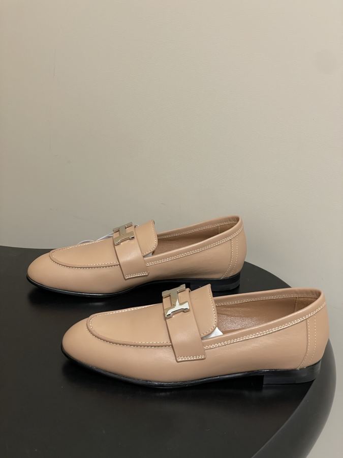 Hermes women's shoes -Top quality (with high-end airplane box ) — AAA Quality Replica — photo 3