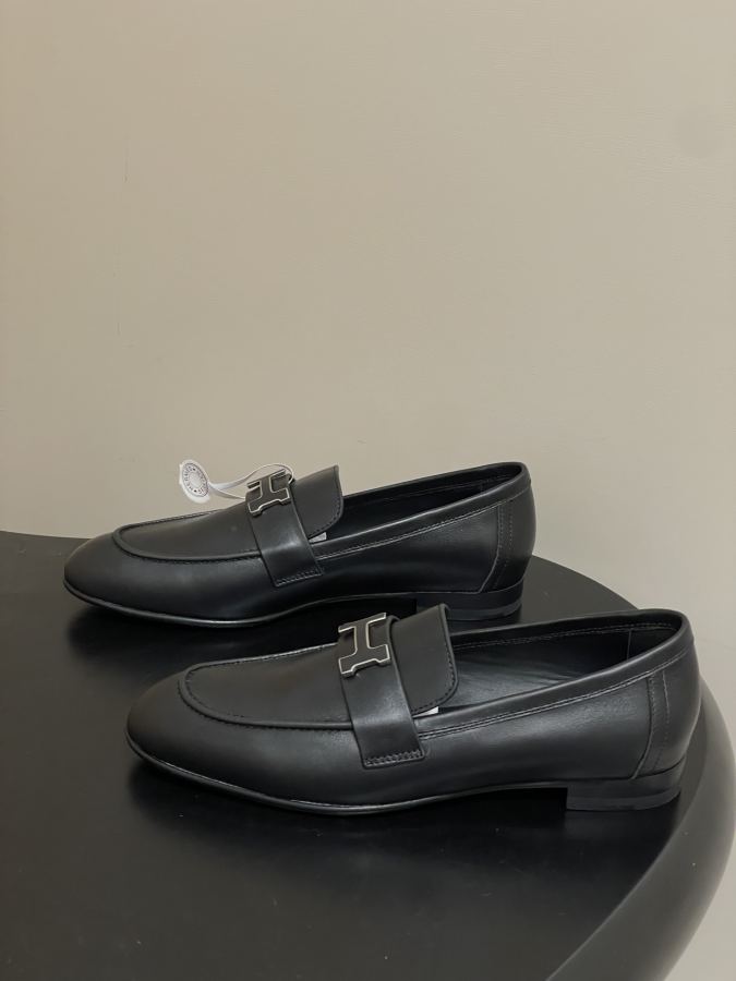 Hermes women's shoes -Top quality (with high-end airplane box ) — AAA Quality Replica — photo 3