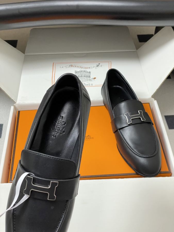 Hermes women's shoes -Top quality (with high-end airplane box ) — AAA Quality Replica — photo 7
