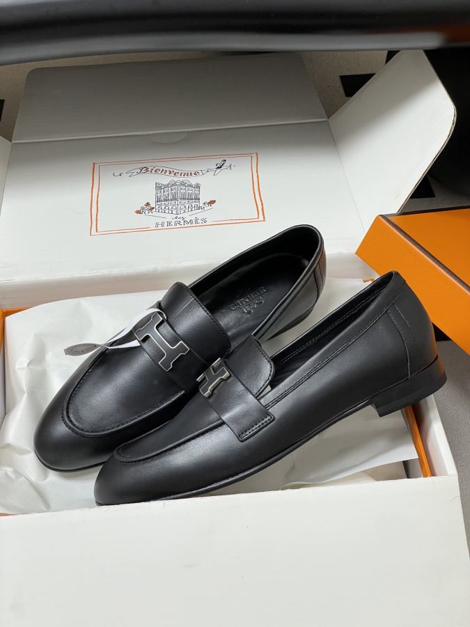 Hermes women's shoes -Top quality (with high-end airplane box ) — AAA Quality Replica — photo 4