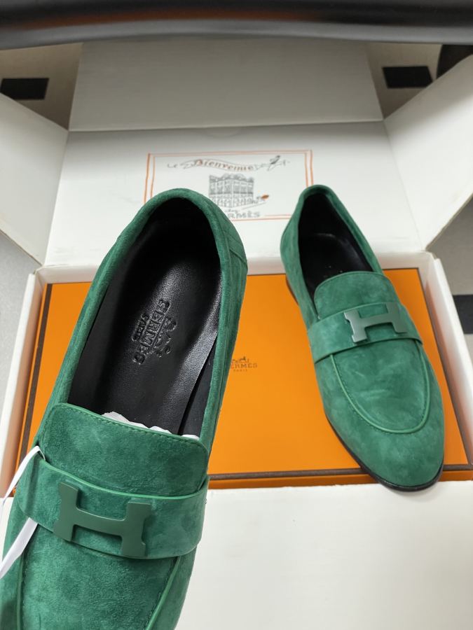 Hermes women's shoes -Top quality (with high-end airplane box ) — 1:1 Replica — photo 7