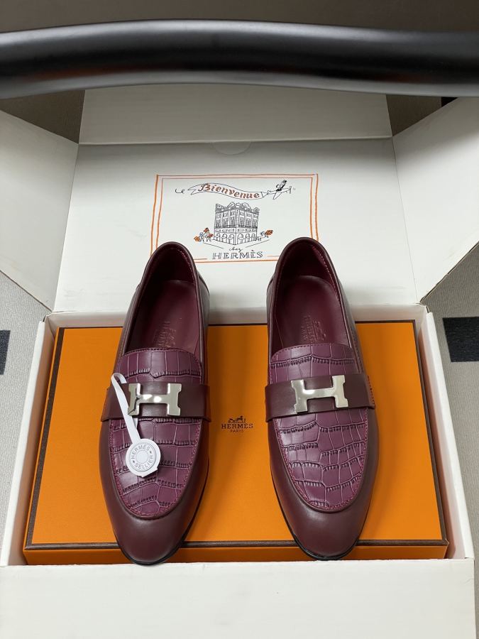 Hermes women's shoes -Top quality (with high-end airplane box ) — Premium Replica — photo 5