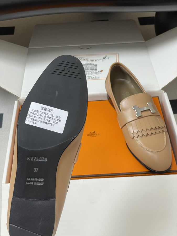 Hermes women's shoes -Top quality (with high-end airplane box ) — 1:1 Replica — photo 8