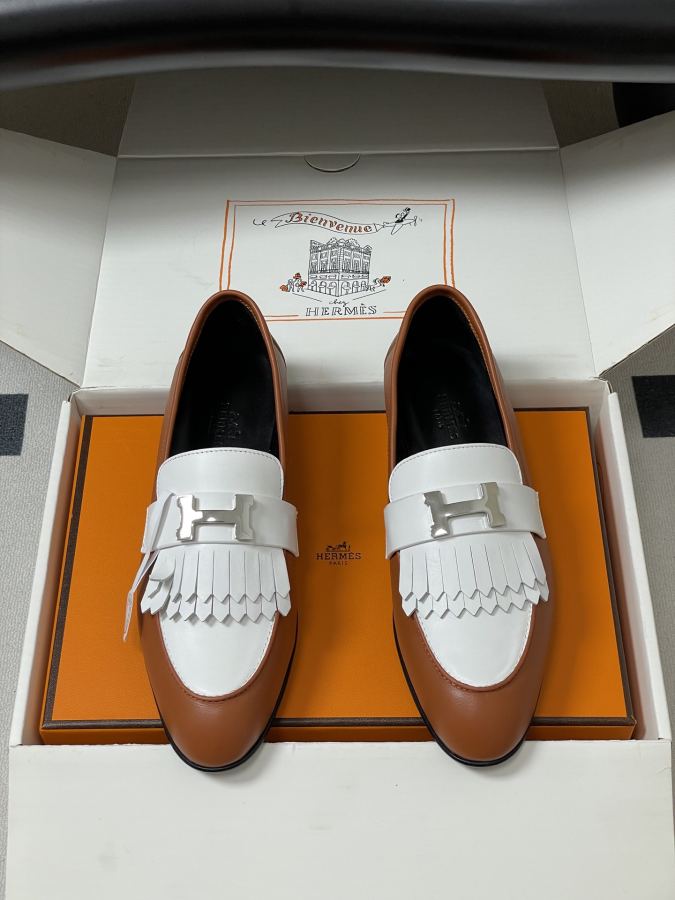 Hermes women's shoes -Top quality (with high-end airplane box ) — AAA Quality Replica — photo 5