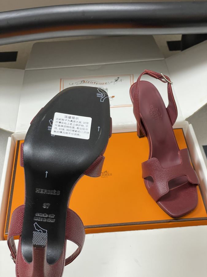 Hermes women's shoes -Top quality (with high-end airplane box ) — Premium Replica — photo 8