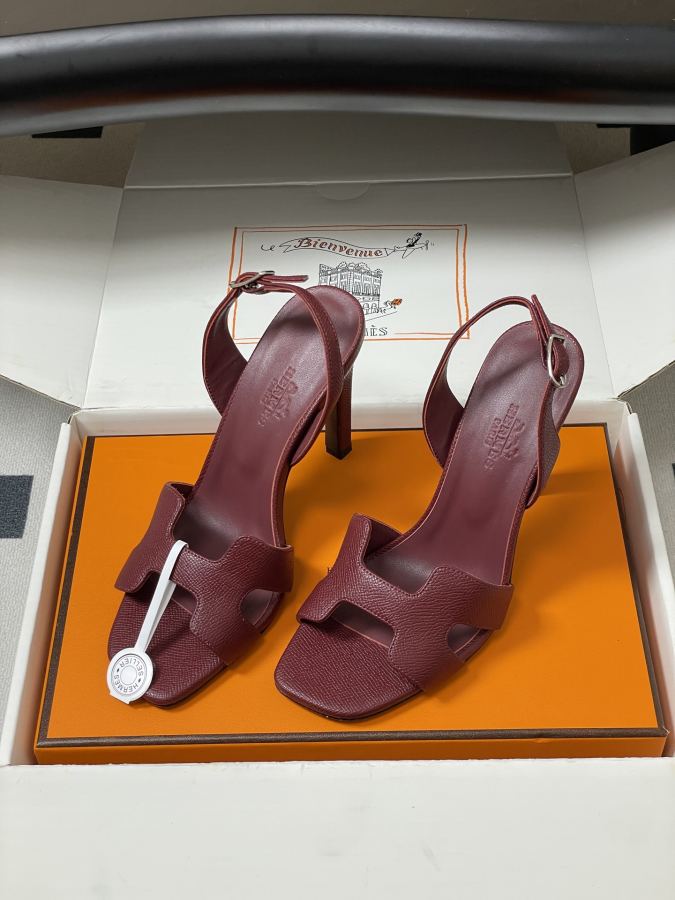 Hermes women's shoes -Top quality (with high-end airplane box ) — Premium Replica — photo 5