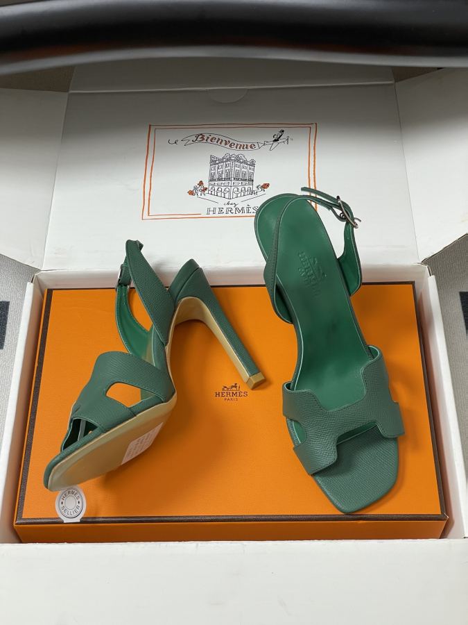 Hermes women's shoes -Top quality (with high-end airplane box ) — AAA Quality Replica — photo 6