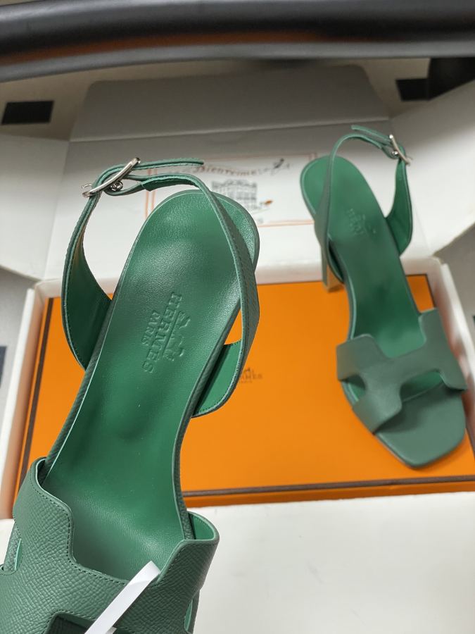 Hermes women's shoes -Top quality (with high-end airplane box ) — AAA Quality Replica — photo 7