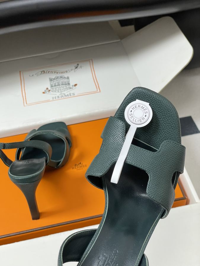 Hermes women's shoes -Top quality (with high-end airplane box ) — 1:1 Replica For Sale — photo 9