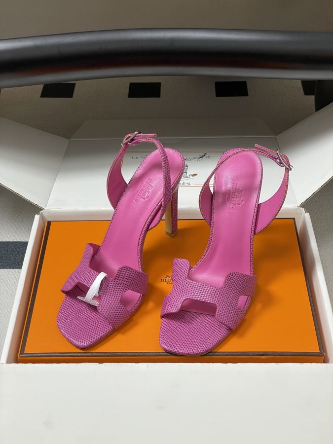 Hermes women's shoes -Top quality (with high-end airplane box ) — AAA Quality Replica — photo 5
