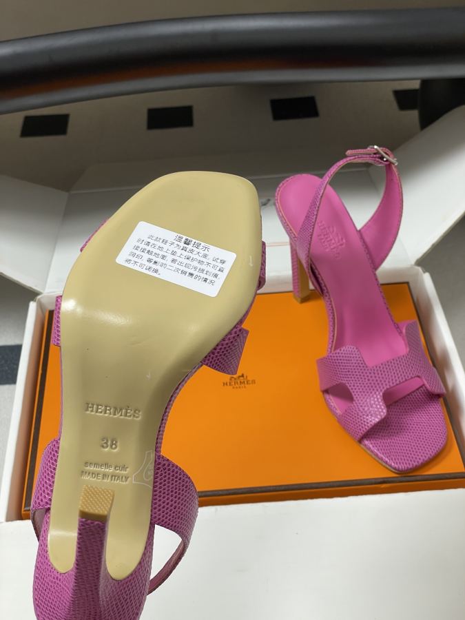 Hermes women's shoes -Top quality (with high-end airplane box ) — AAA Quality Replica — photo 8