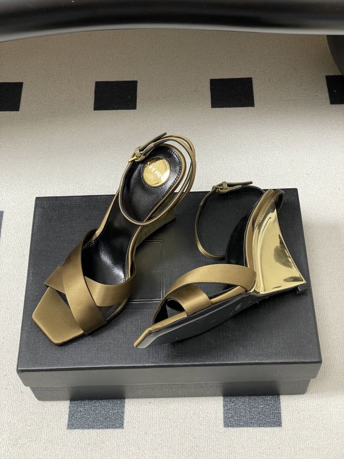 YSL women's shoes Saint Laurent fw26 new arrival — 1:1 Replica — photo 4