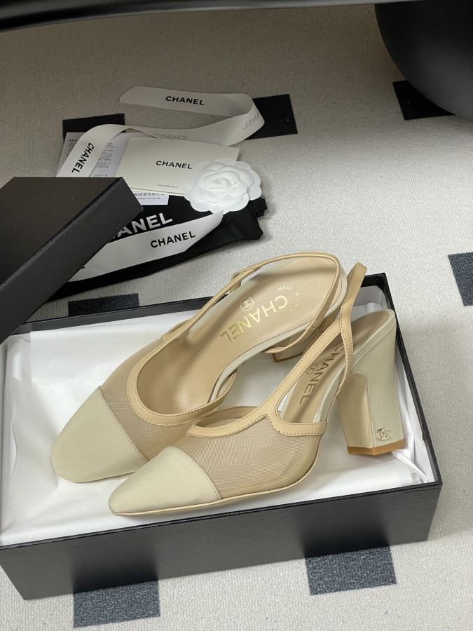 Sapatos femininos CHANEL — photo 4